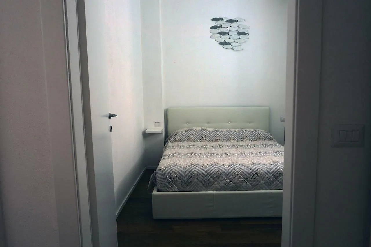 Marina Apartments Colico