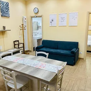 https://villino-marcella.it-romehotels.com